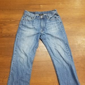 Lucky Jean's 32 waist